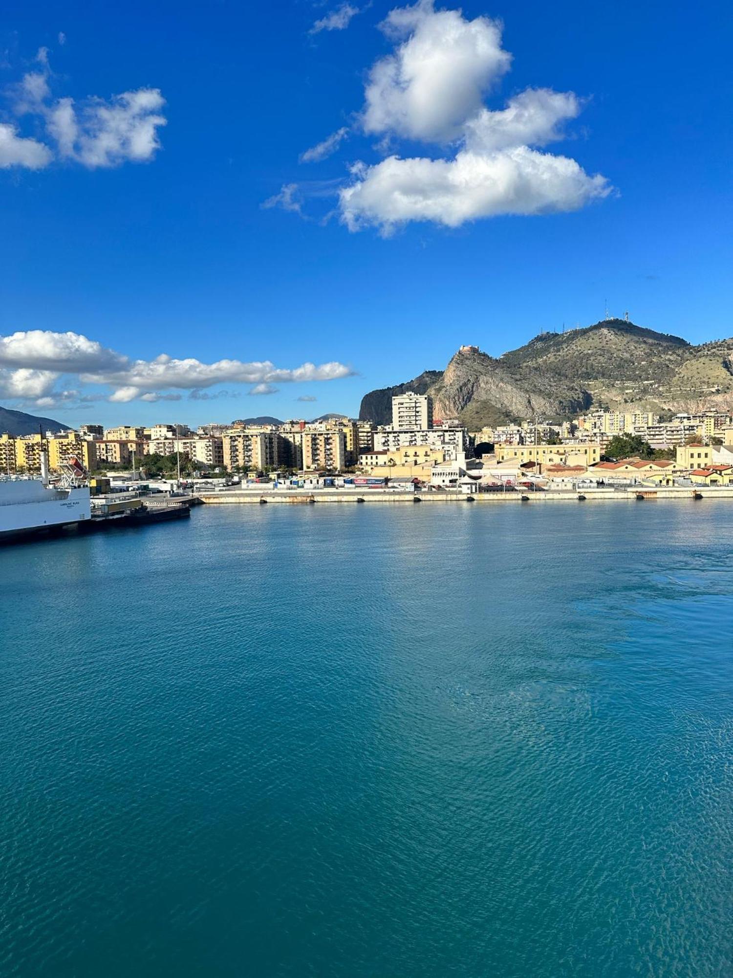 Via Zara Hostel Palermo Kültér fotó