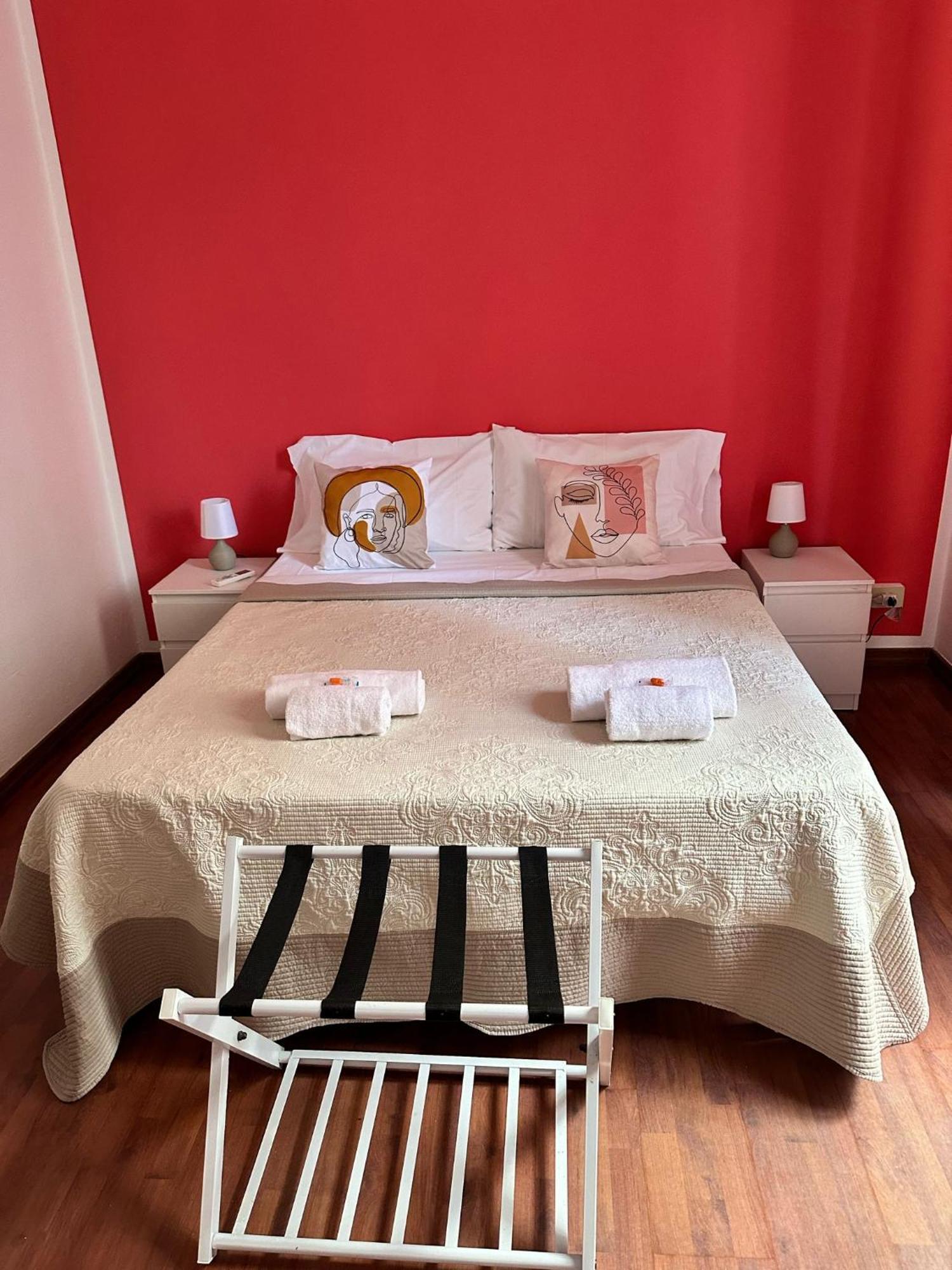 Via Zara Hostel Palermo Kültér fotó